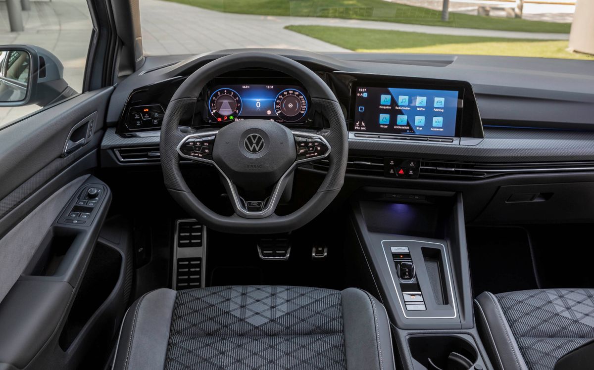 Volkswagen Golf 2019. Front seats. Hatchback 5-door, 8 generation