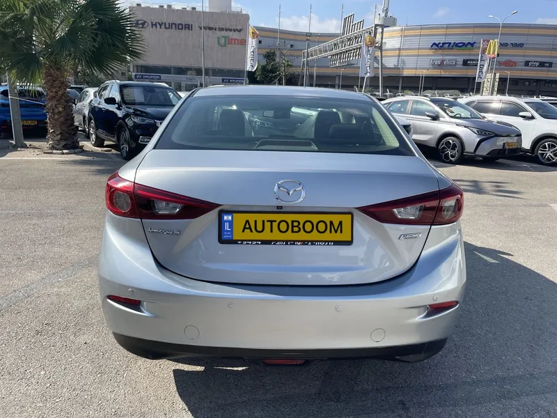 Mazda 3 2ème main, 2017, main privée