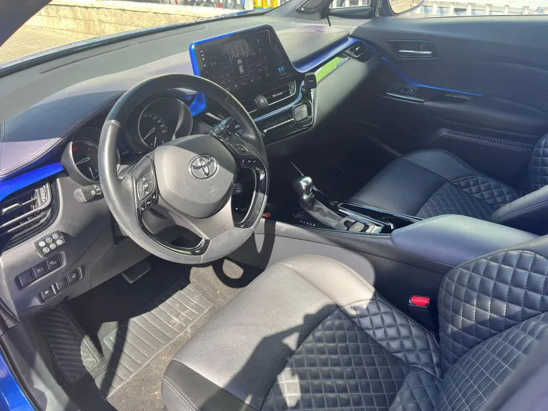 Toyota C-HR с пробегом, 2018, частная рука