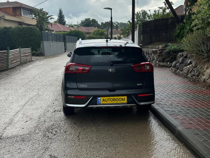Kia Niro 2nd hand, 2017, private hand