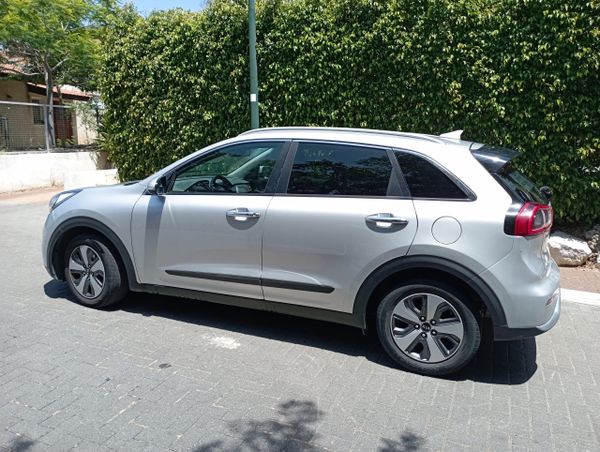 Kia Niro 2nd hand, 2018, private hand