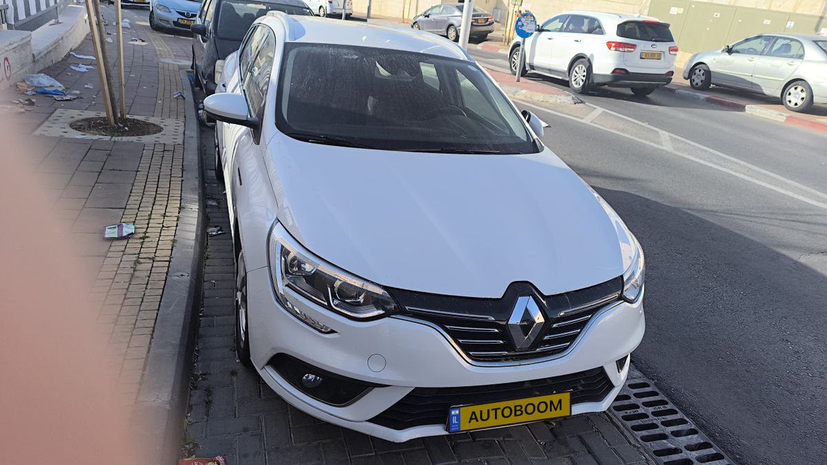 Renault Megane 2ème main, 2020, main privée