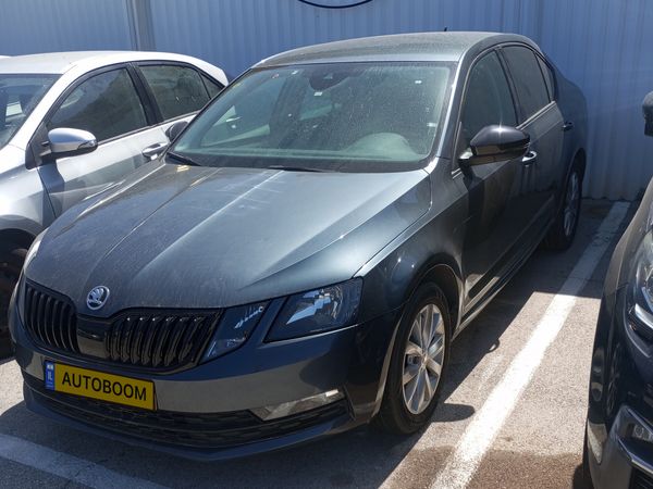 Škoda Octavia 2ème main, 2020