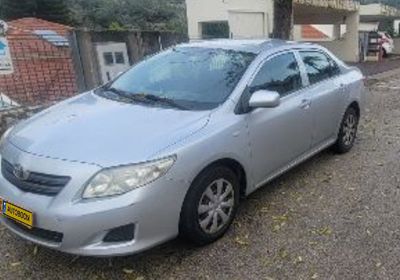 Toyota Corolla 2nd hand, 2009
