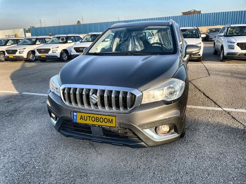 Suzuki Crossover с пробегом, 2018, частная рука