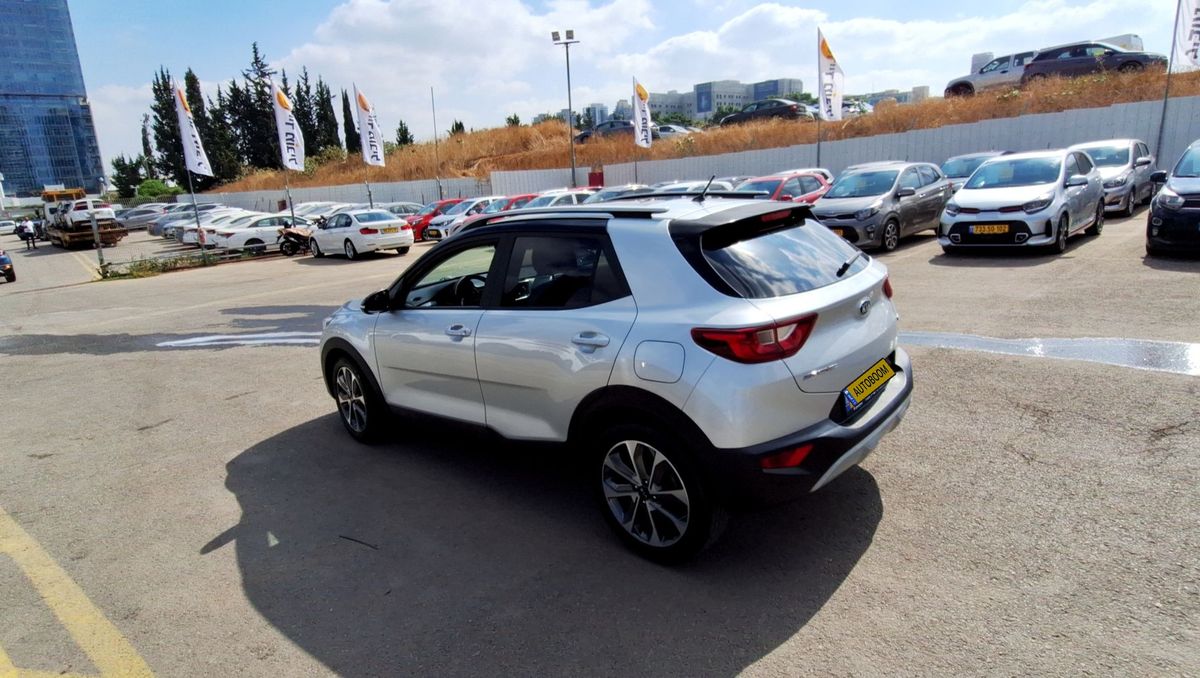 Kia Stonic с пробегом, 2020