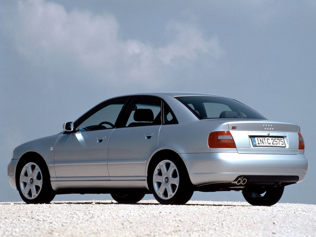 Audi S4 1997. Carrosserie, extérieur. Berline, 1 génération