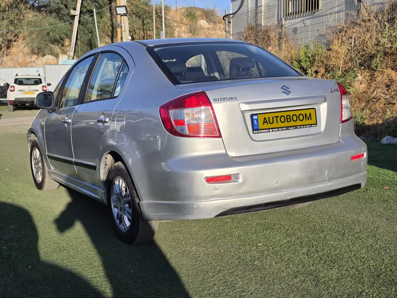 Suzuki SX4 2ème main, 2012, privée