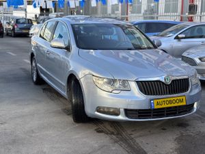 Skoda Superb, 2012, photo