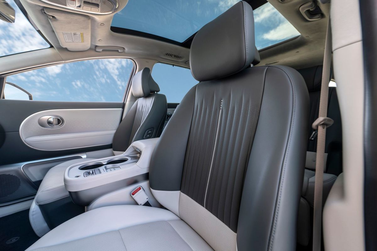 Hyundai IONIQ 9 2024. Задние сидения. Внедорожник 5 дв., 1 поколение