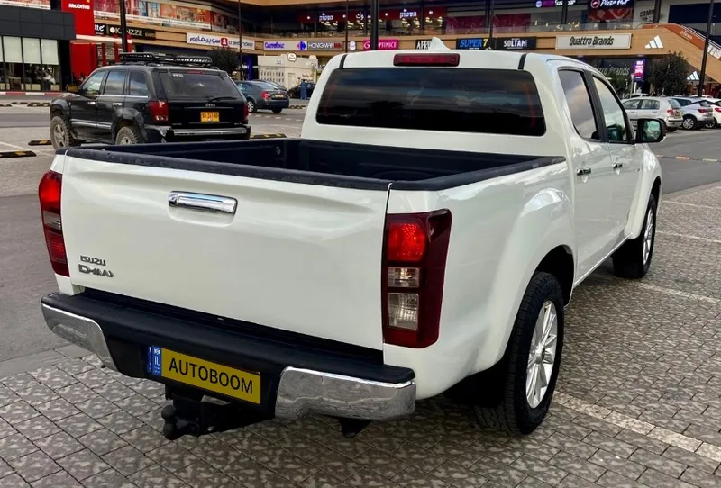 Isuzu D-Max с пробегом, 2020, частная