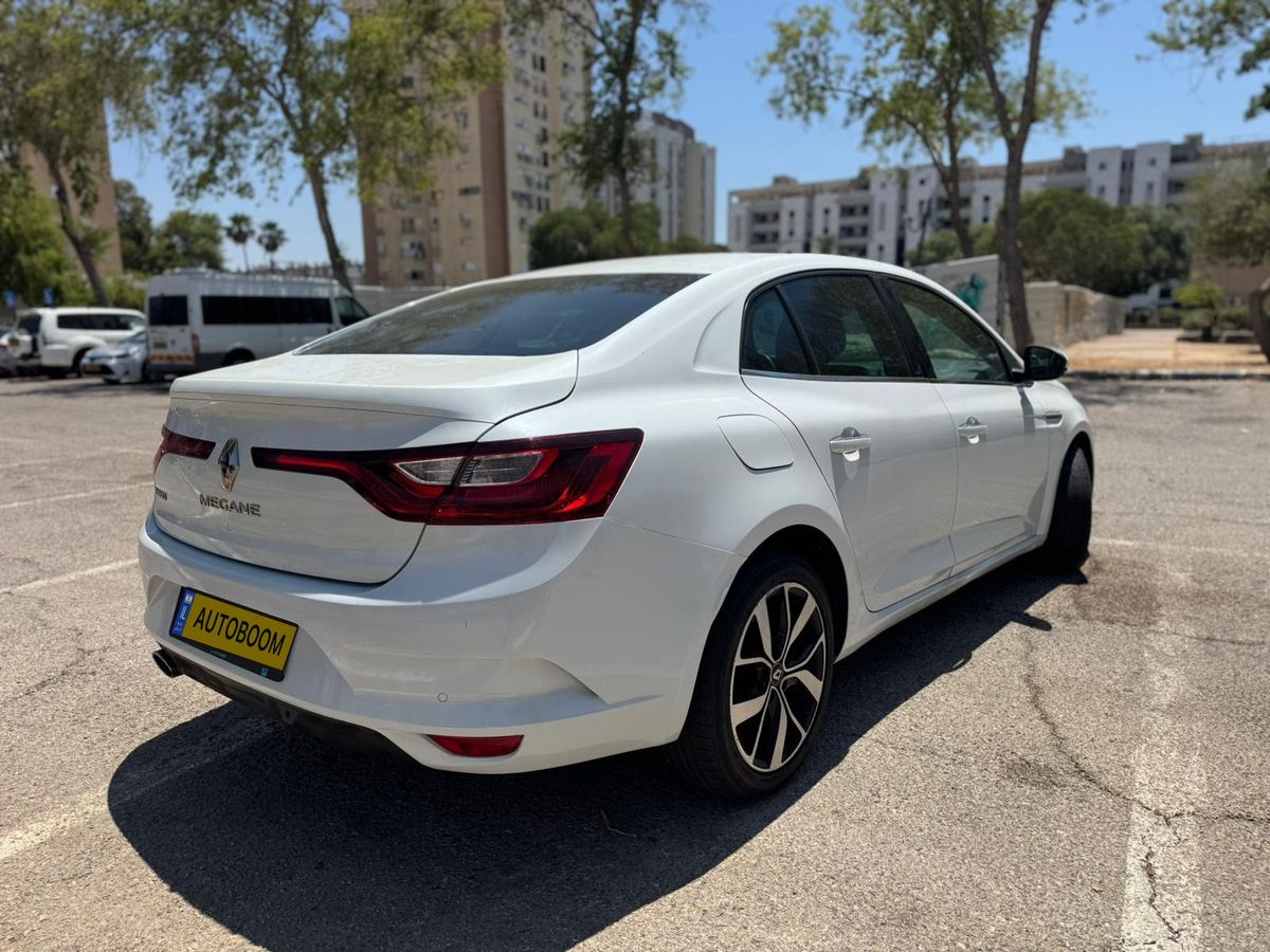 Renault Megane 2nd hand, 2020, private hand