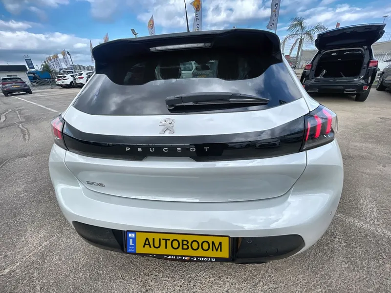Peugeot 208 с пробегом, 2021, частная рука