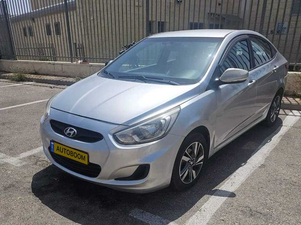 יונדאי i25 יד 2 רכב, 2015, פרטי