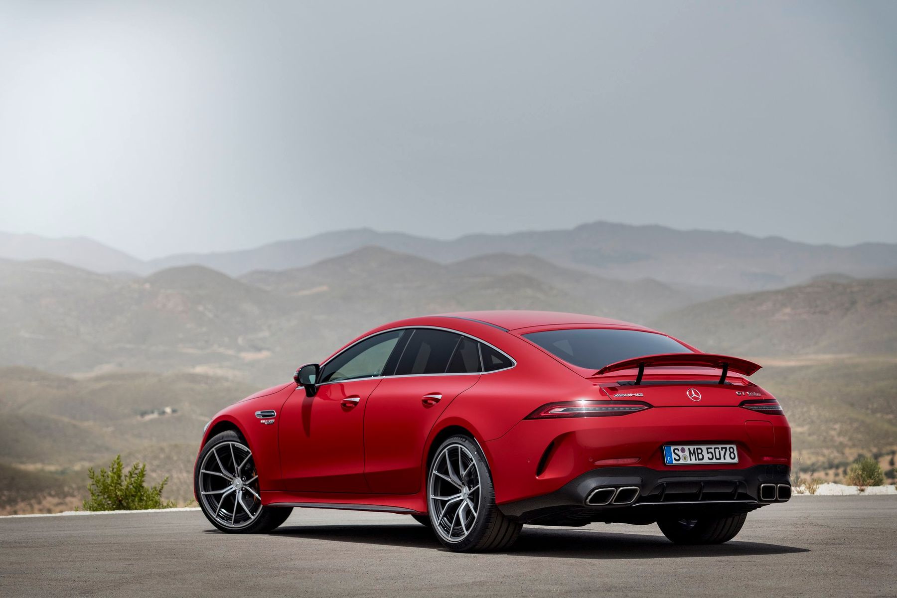 AMG gt 63s багажник
