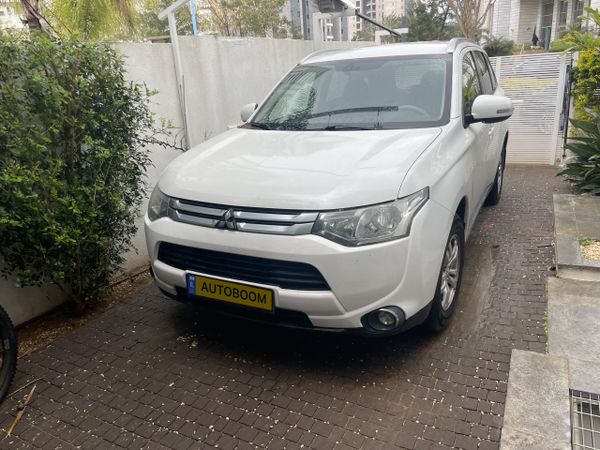 Mitsubishi Outlander с пробегом, 2014