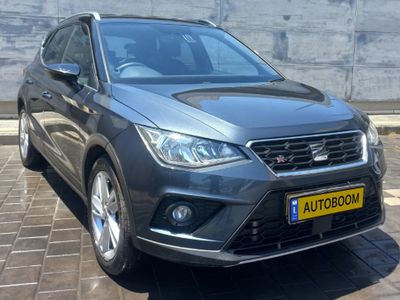 SEAT Arona, 2019, photo