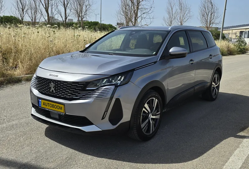 Peugeot 5008 2nd hand, 2021, private