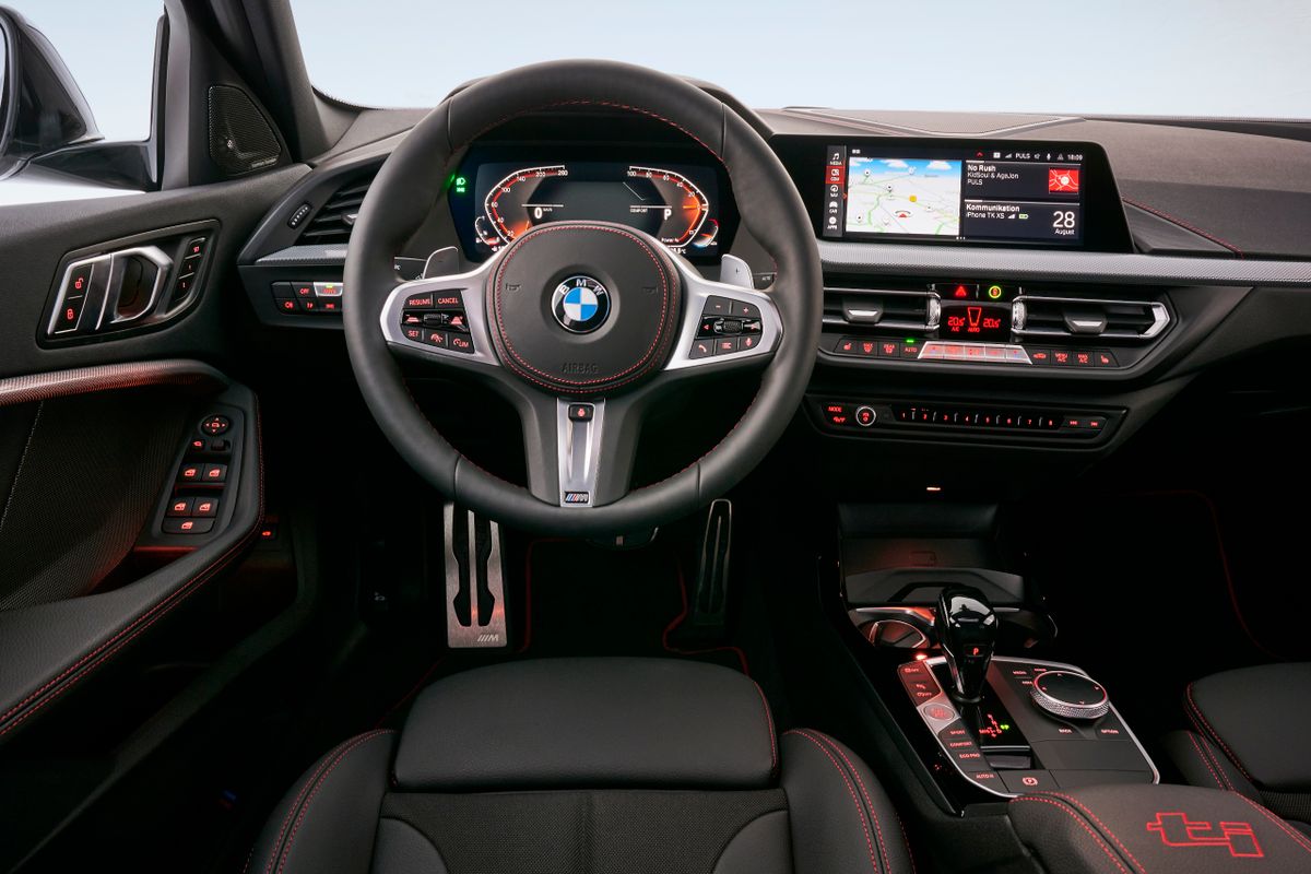 BMW 1 series 2019. Front seats. Hatchback 5-door, 3 generation
