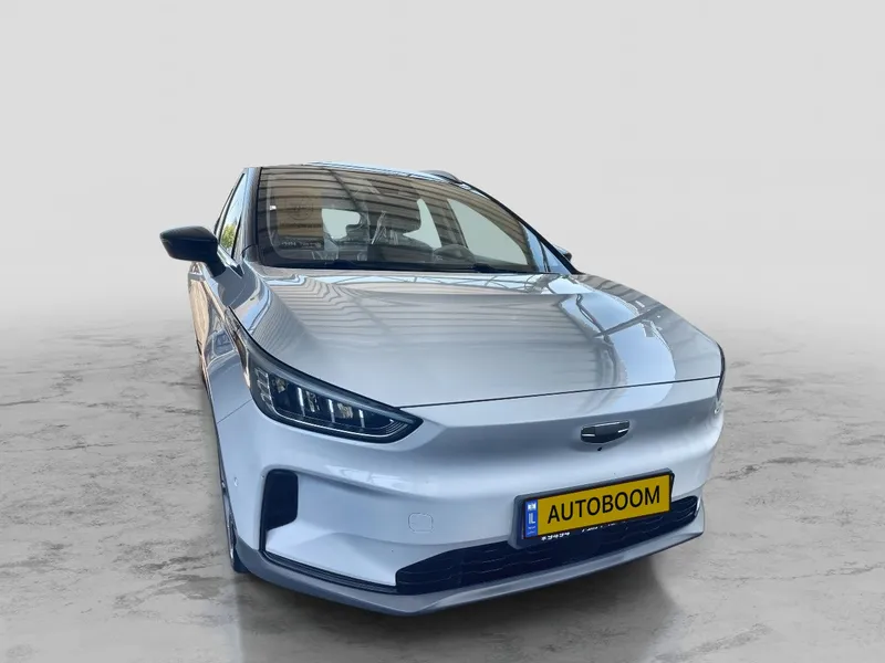 Geely Geometry C 2nd hand, 2022, private