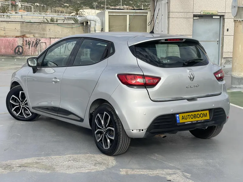 Renault Clio 2nd hand, 2019, private