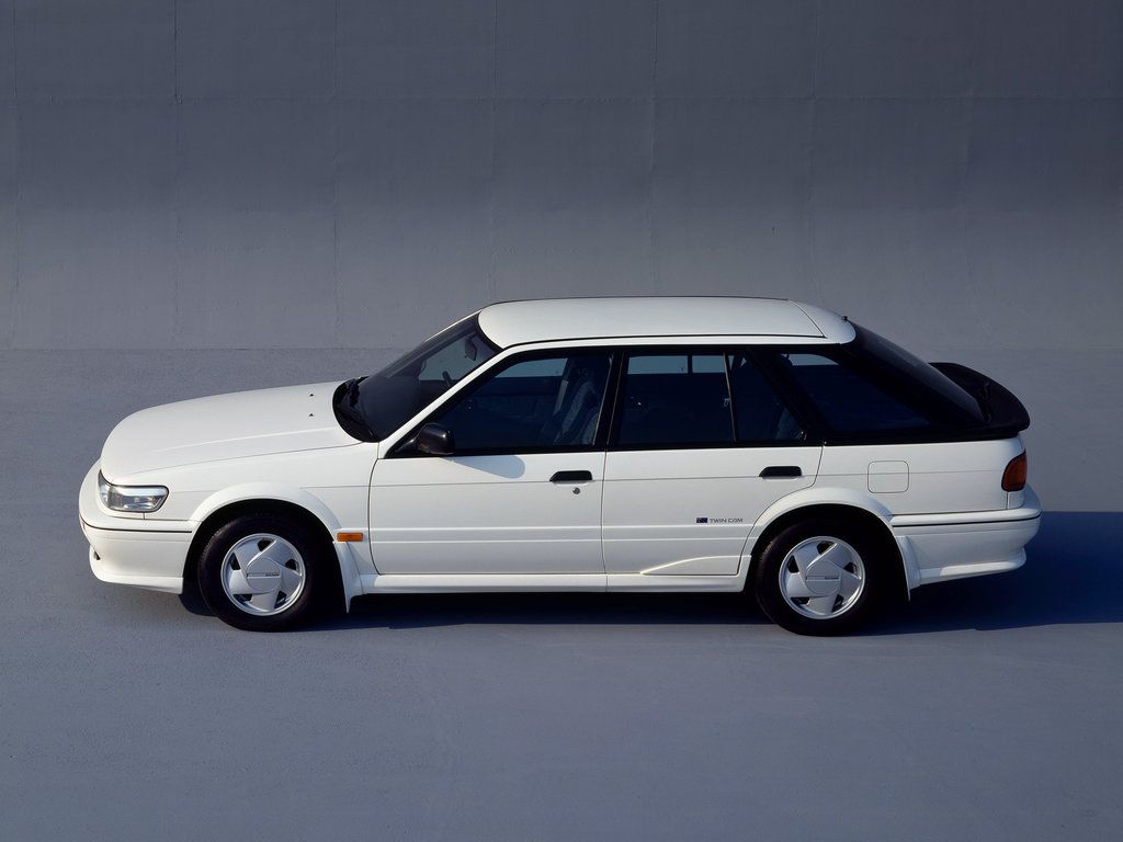 Nissan Bluebird 1991. Carrosserie, extérieur. Hatchback 5-portes, 9 génération