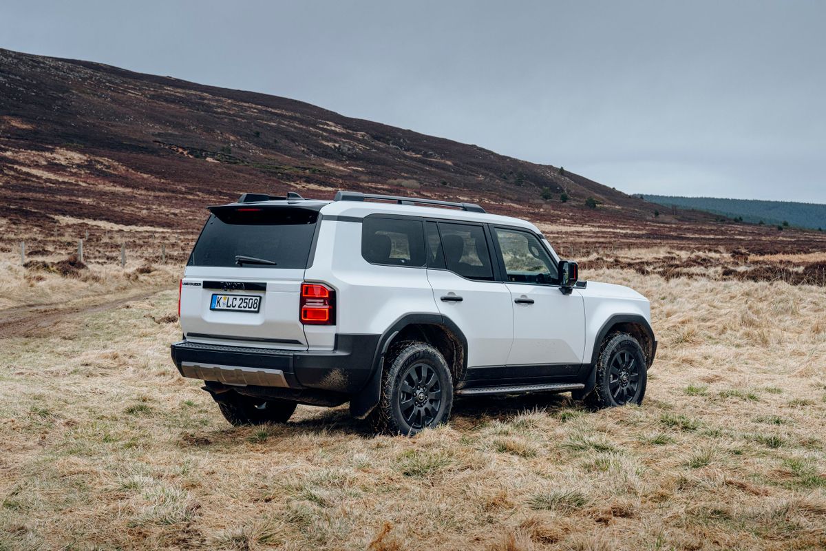 Toyota Land Cruiser 2024. Кузов, экстерьер. Внедорожник 5 дв., 5 поколение