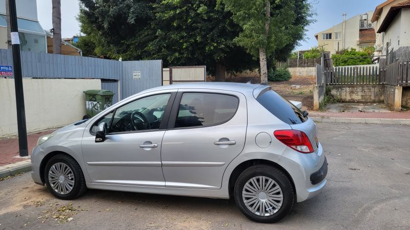 Peugeot 207 2ème main, 2010, main privée