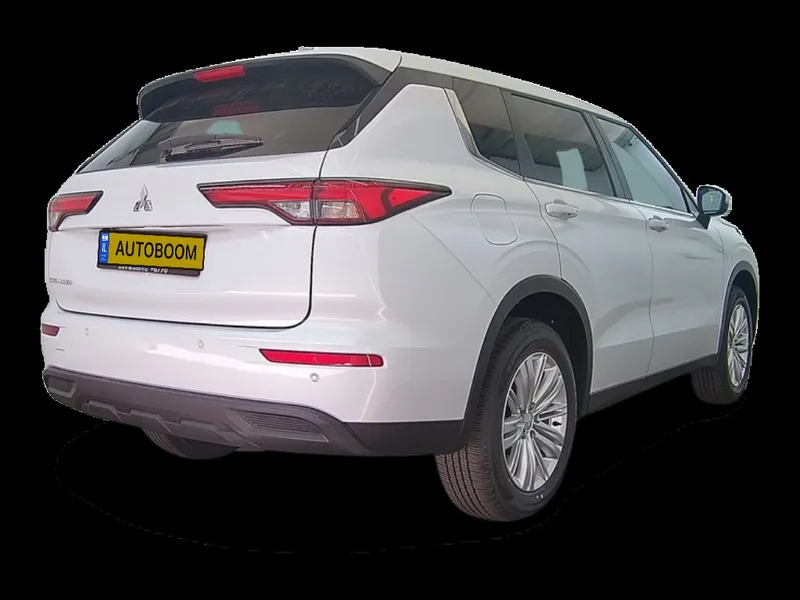 Mitsubishi Outlander new car, 2024