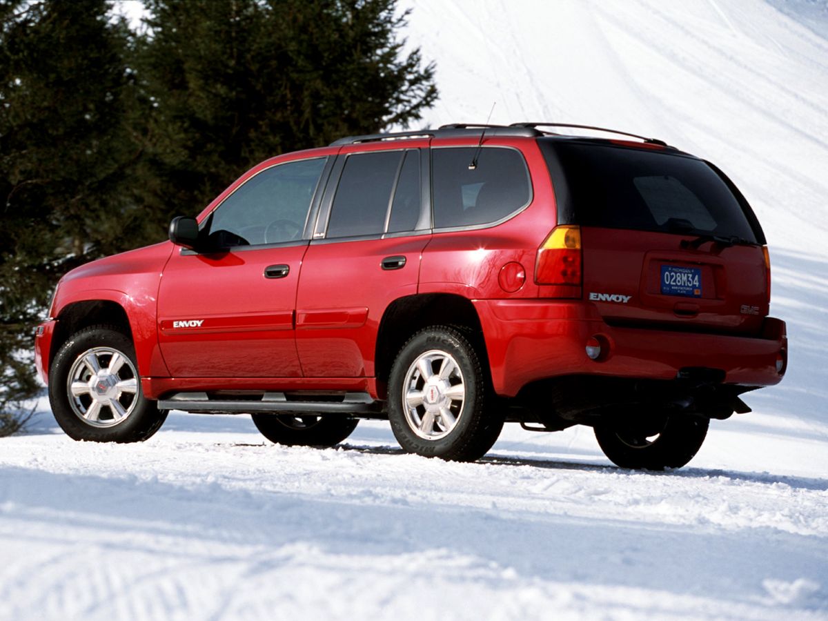 GMC Envoy 2001. Carrosserie, extérieur. VUS 5-portes, 2 génération