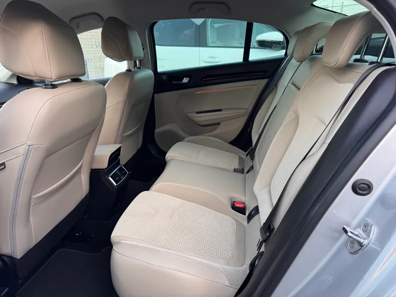 Renault Megane 2nd hand, 2018, private hand