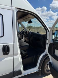 Peugeot Boxer, 2018, photo