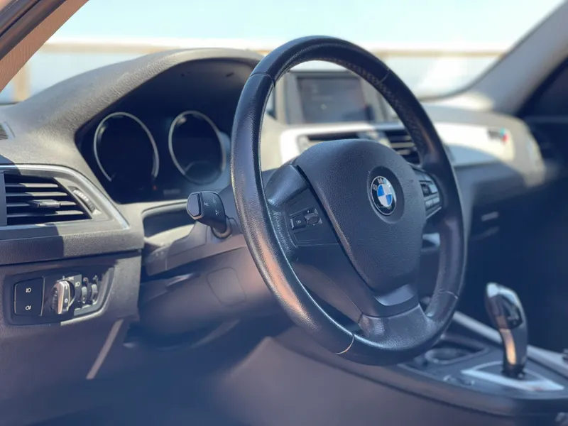 BMW 1 series 2ème main, 2018, main privée
