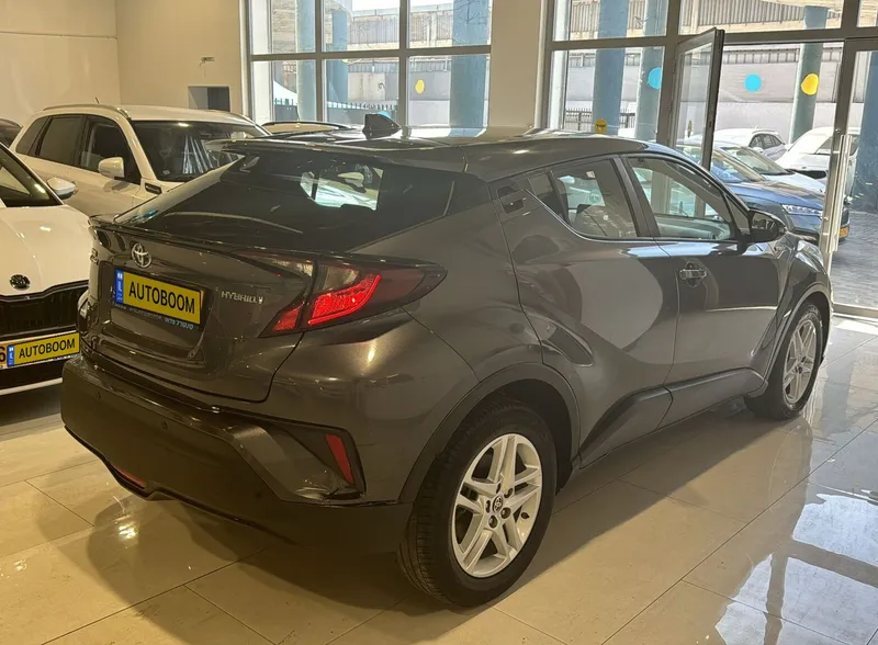 טויוטה C-HR יד 2 רכב, 2021