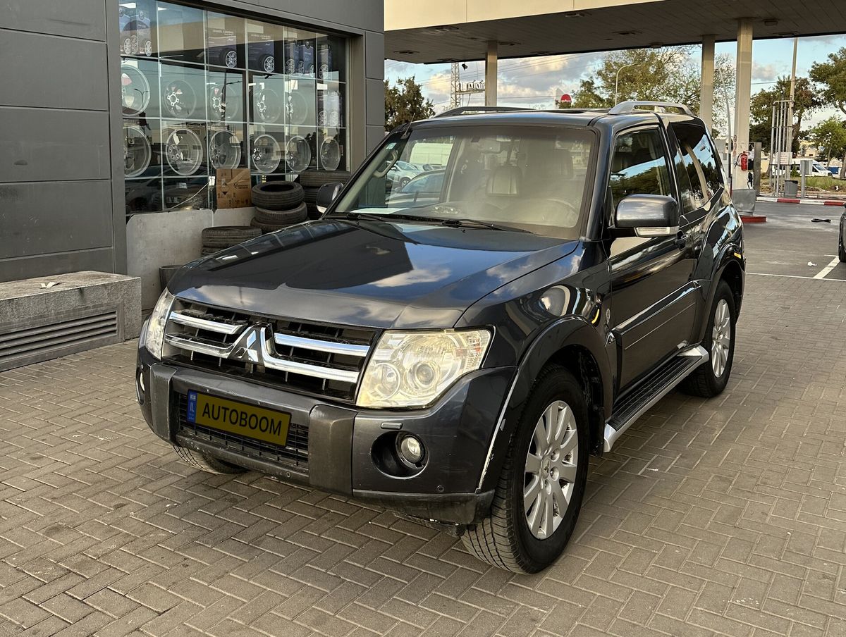 Mitsubishi Pajero 2nd hand, 2008, private hand