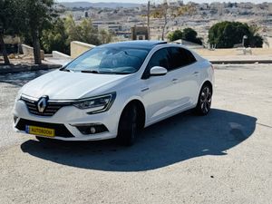Renault Megane, 2020, photo