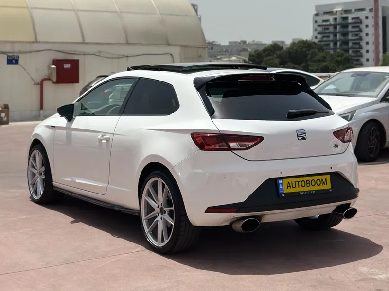 SEAT Leon с пробегом, 2016
