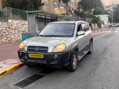 Hyundai Tucson 2nd hand, 2006, private hand