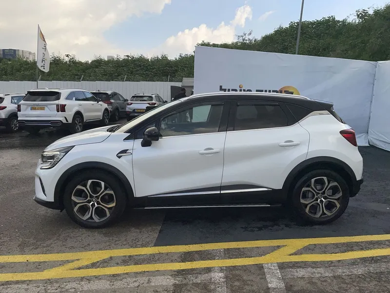 Renault Captur 2nd hand, 2022, private hand