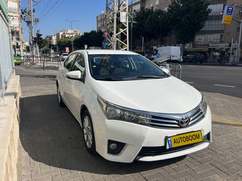 Toyota Corolla 2ème main, 2014, main privée