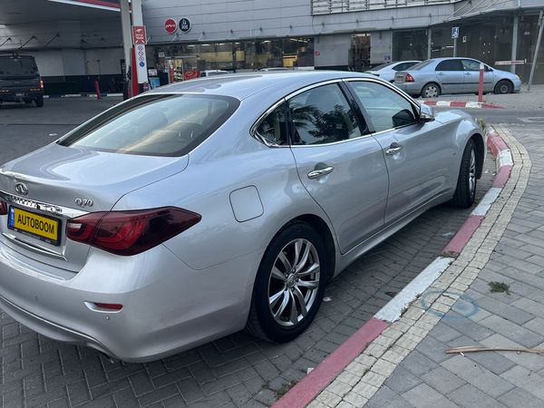 Infiniti Q70 с пробегом, 2017, частная рука