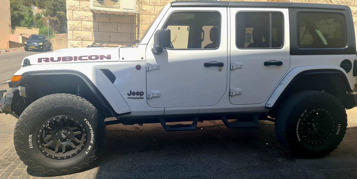 Jeep Wrangler 2nd hand, 2021, private
