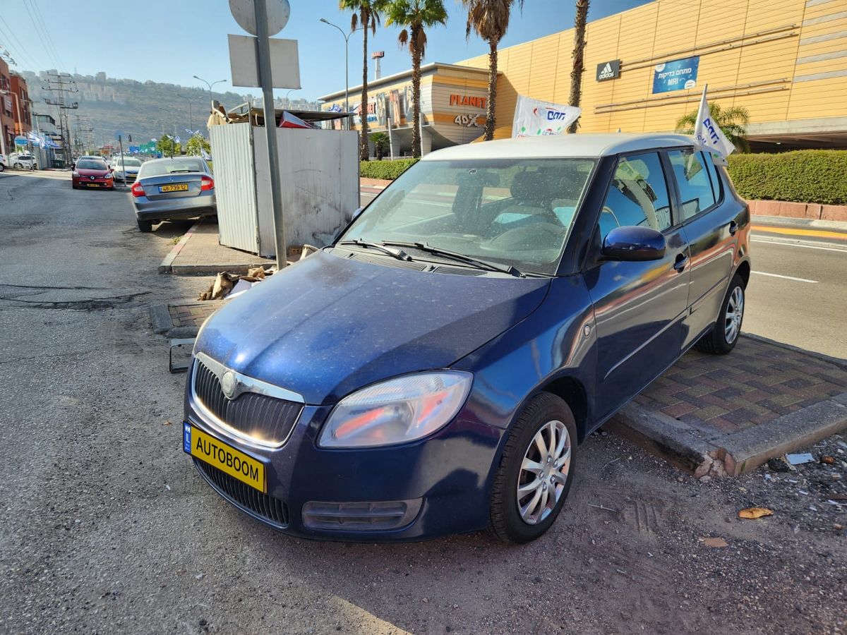 סקודה פאביה יד 2 רכב, 2009, פרטי