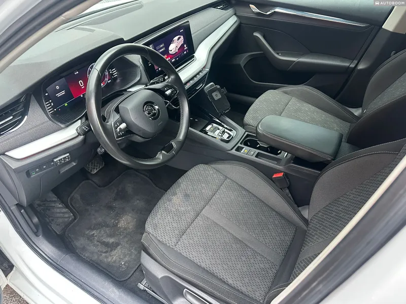 Skoda Octavia 2nd hand, 2022, private