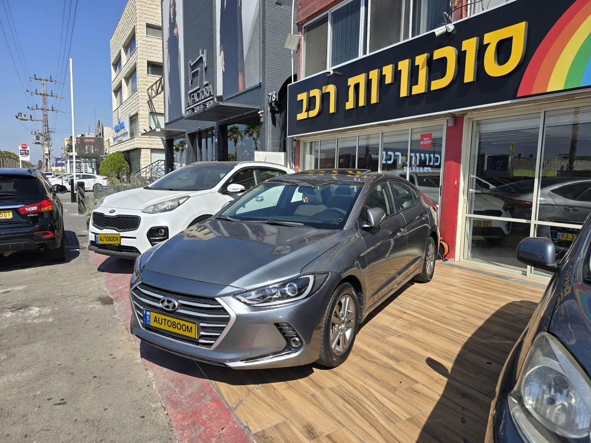 Hyundai Elantra с пробегом, 2018, частная рука