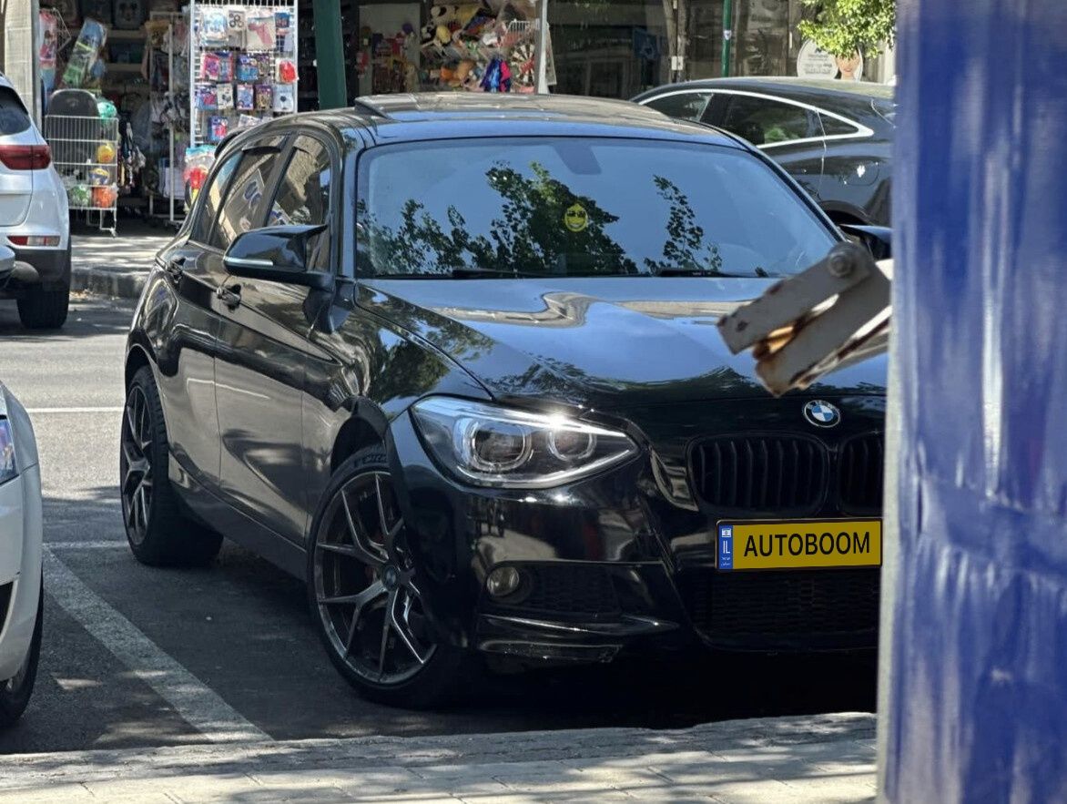 BMW 1 series 2nd hand, 2012, private