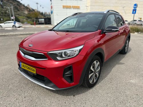 Kia Stonic, 2021, фото