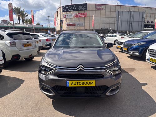 Citroën C4, 2022, photo
