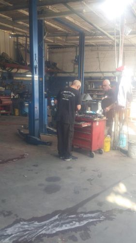 Garage Gliskor Ronen. صورة 4