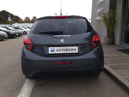 Peugeot 208 2ème main, 2017